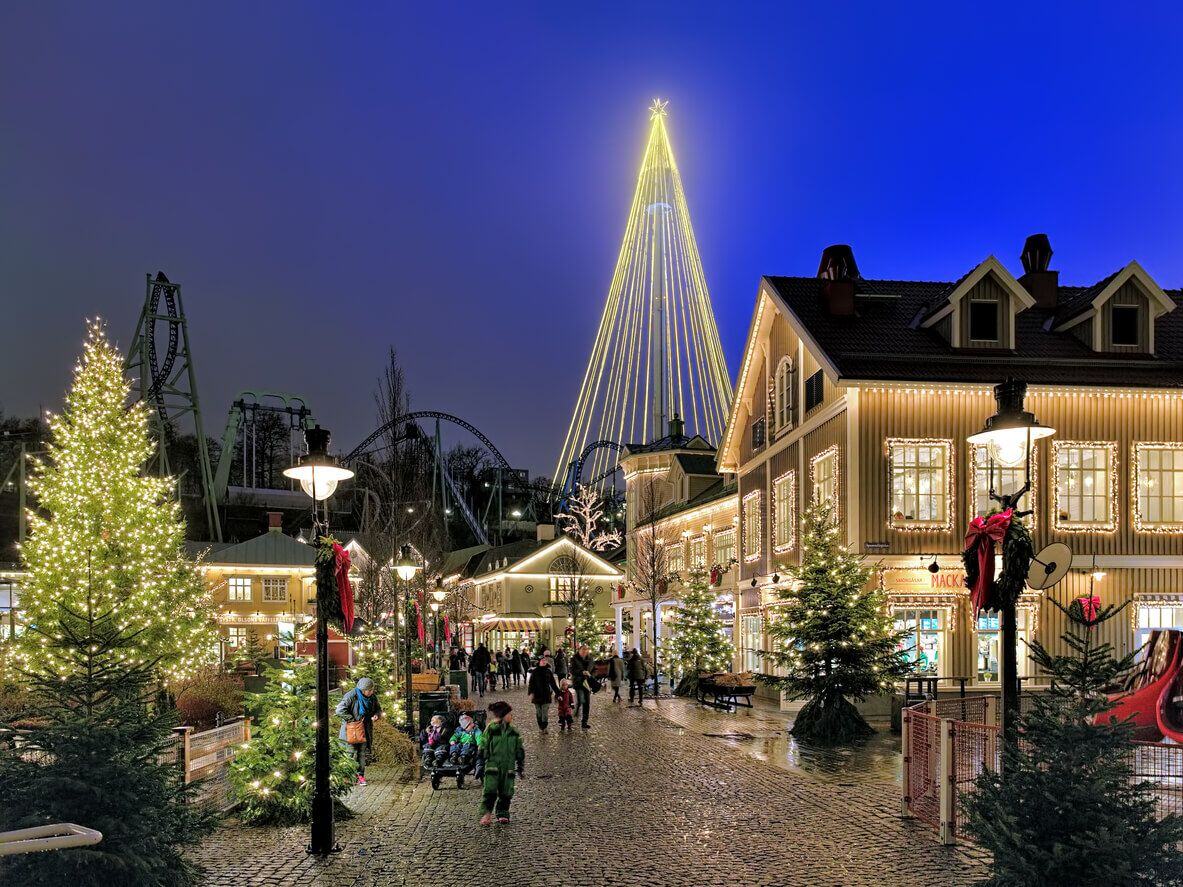 caxton-travel-smarter-blog-best-christmas-markets-in-europe-2022 (1).jpg