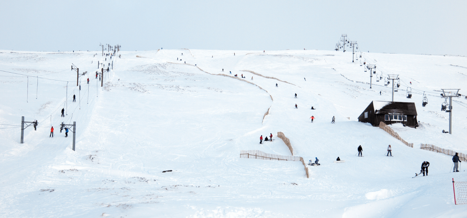 caxton-travel-smarter-blog-where-brits-can-visit-winter-2022-skiing-season-glenshee-scotland.png